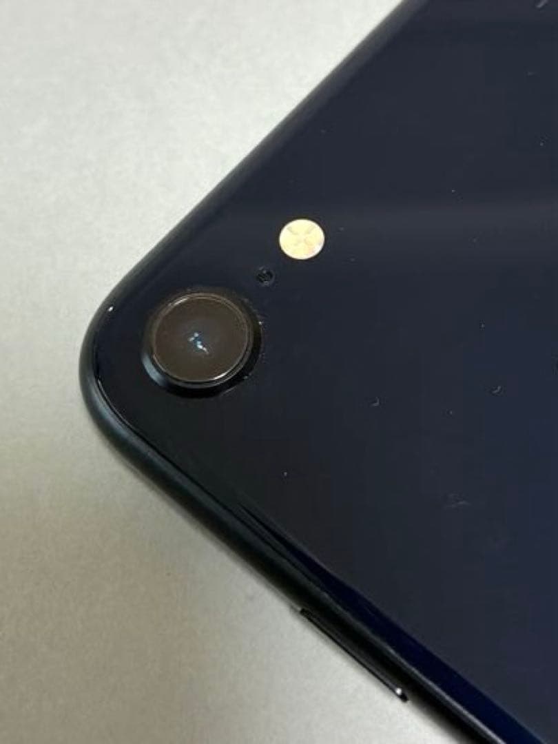 iPhone SE 第3世代 64GB 箱付き