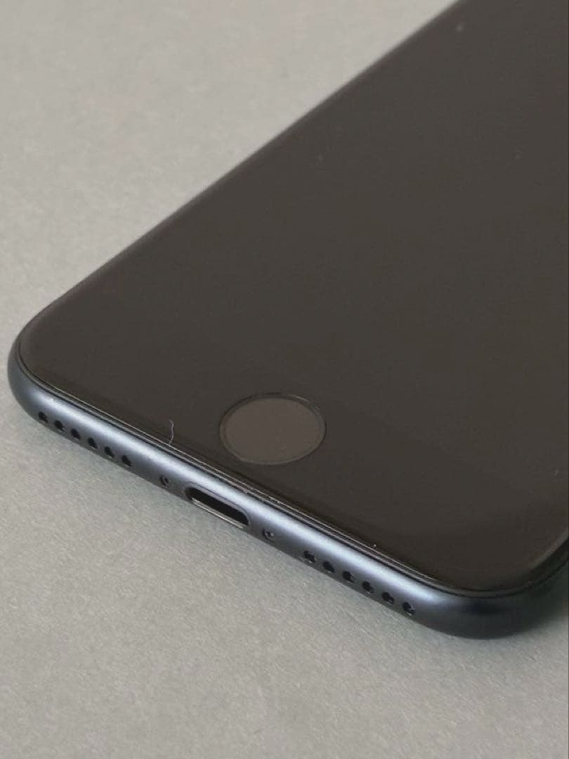 iPhone SE 第3世代 64GB 箱付き