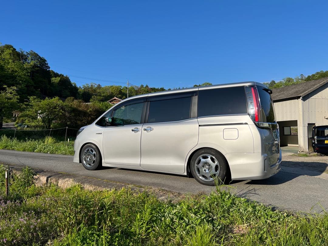 パーフェクトダンパーIII 車高調　80系ヴォクシー　ノア　エスクァイア用