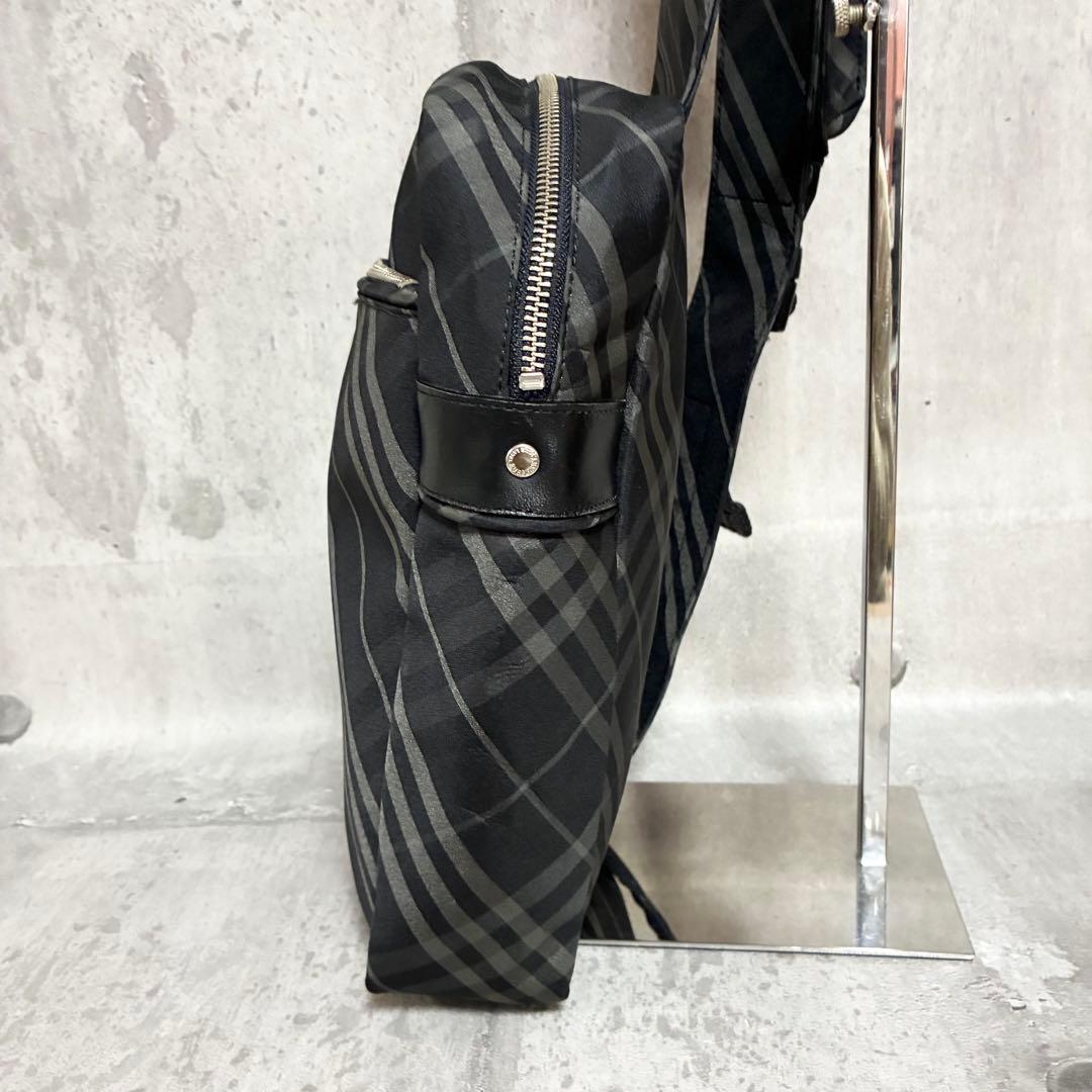 【美品】BURBERRY BLUE LABEL ボディバッグ ショルダー