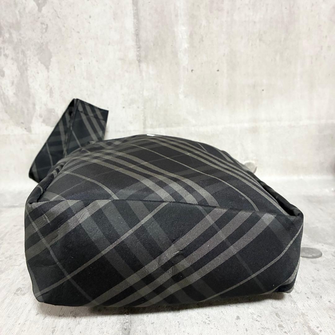 【美品】BURBERRY BLUE LABEL ボディバッグ ショルダー