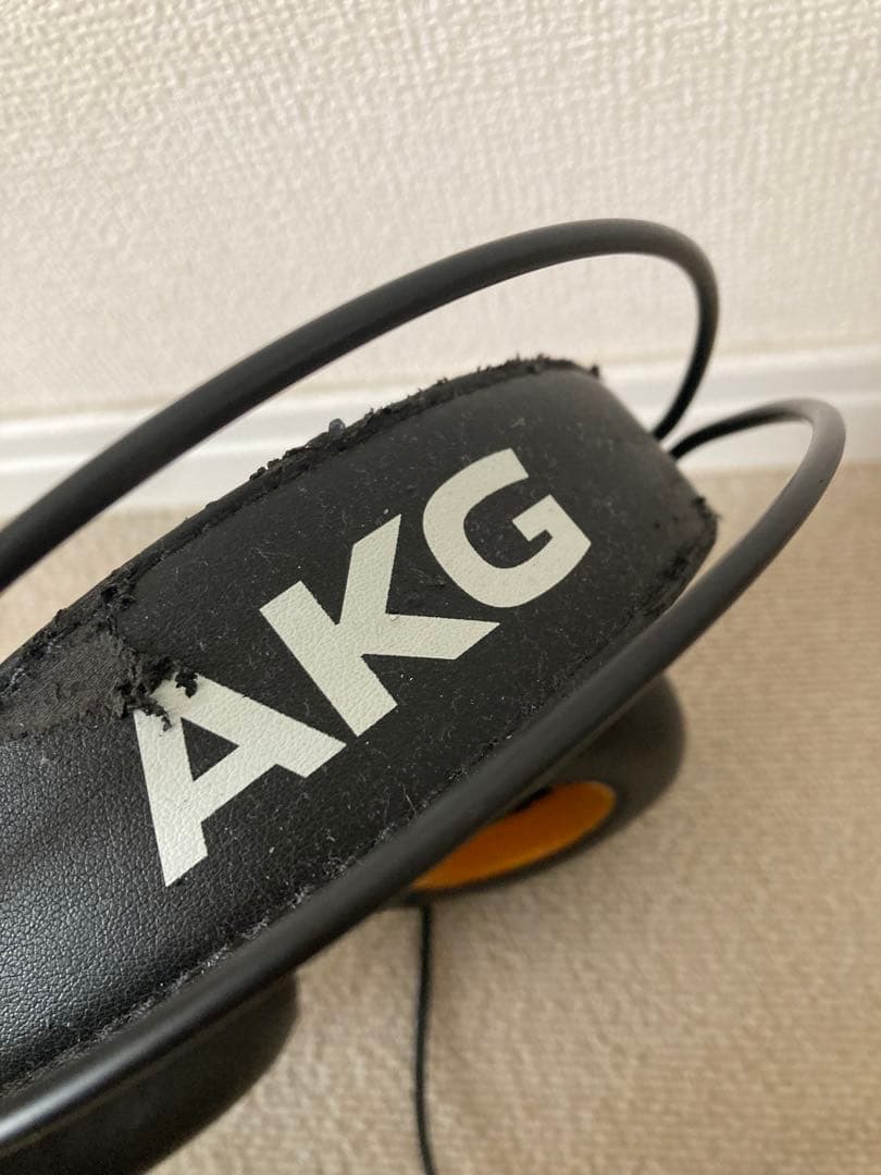 ヘッドホン AKG K275 Closed-Back Headphones