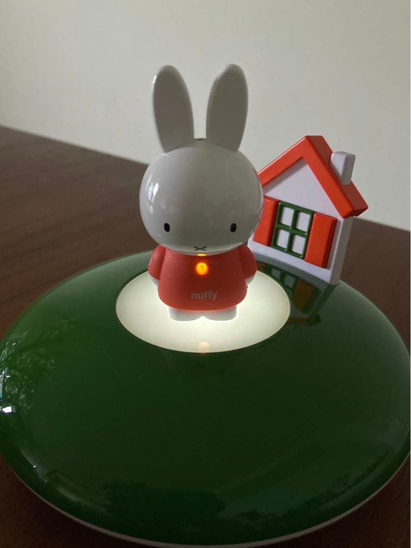 ミッフィーフィギュア MP3プレイヤー専用ドック　スピーカー