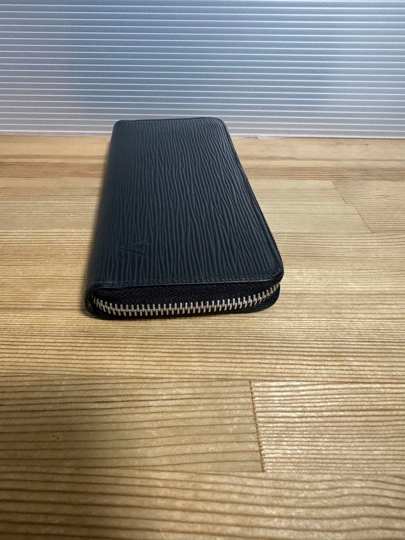 Louis Vuitton エピライン ブラック長財布