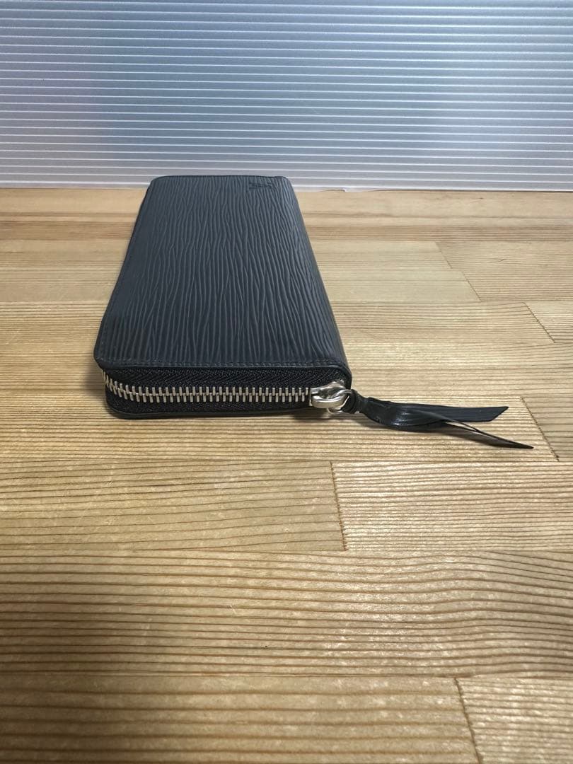 Louis Vuitton エピライン ブラック長財布