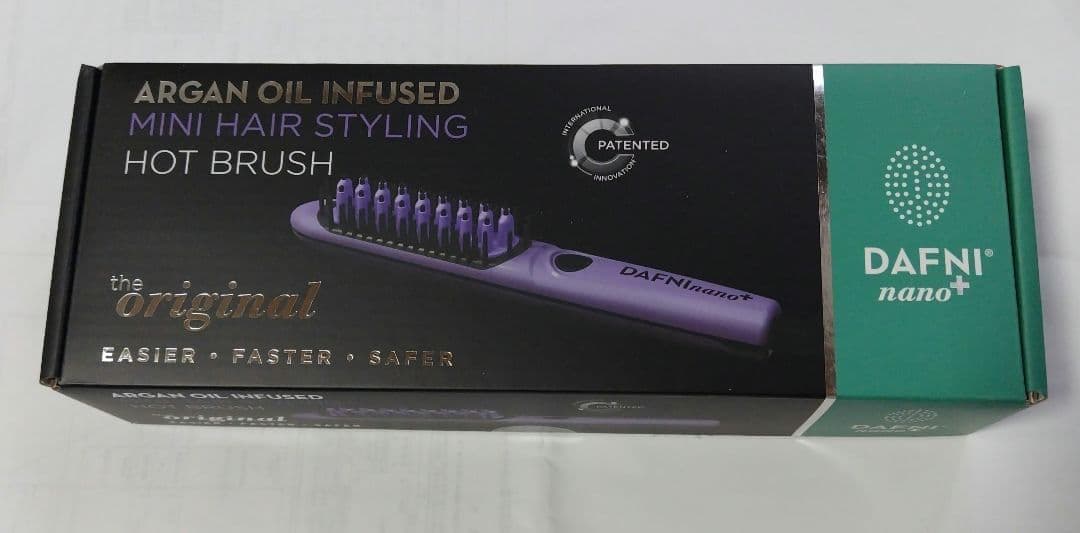★　ダフニナノプラス ブラシ型ヘアアイロン　DAFNI nano+　ヤーマン