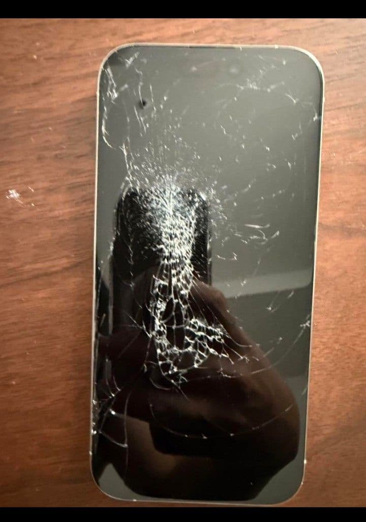 iPhone 15pro 512GB（ジャンク品）