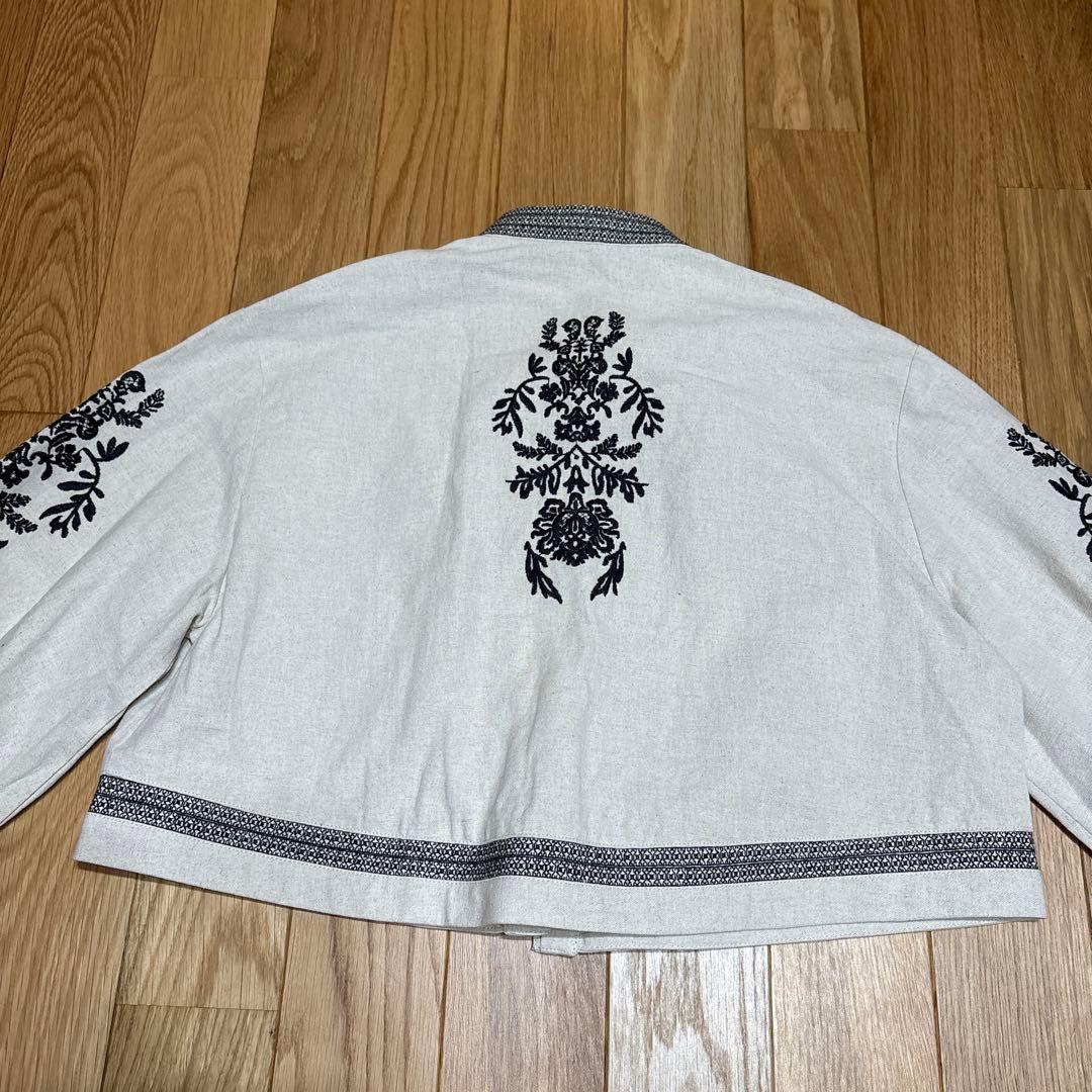 ⭐︎値下げ不可 アメリヴィンテージ FLOWER EMBROIDERY SHIRT