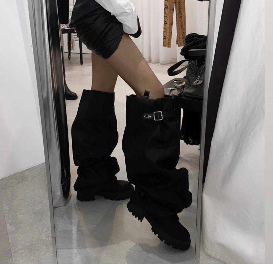 YELLO サスペンダー付きブラックロングブーツ Ssize