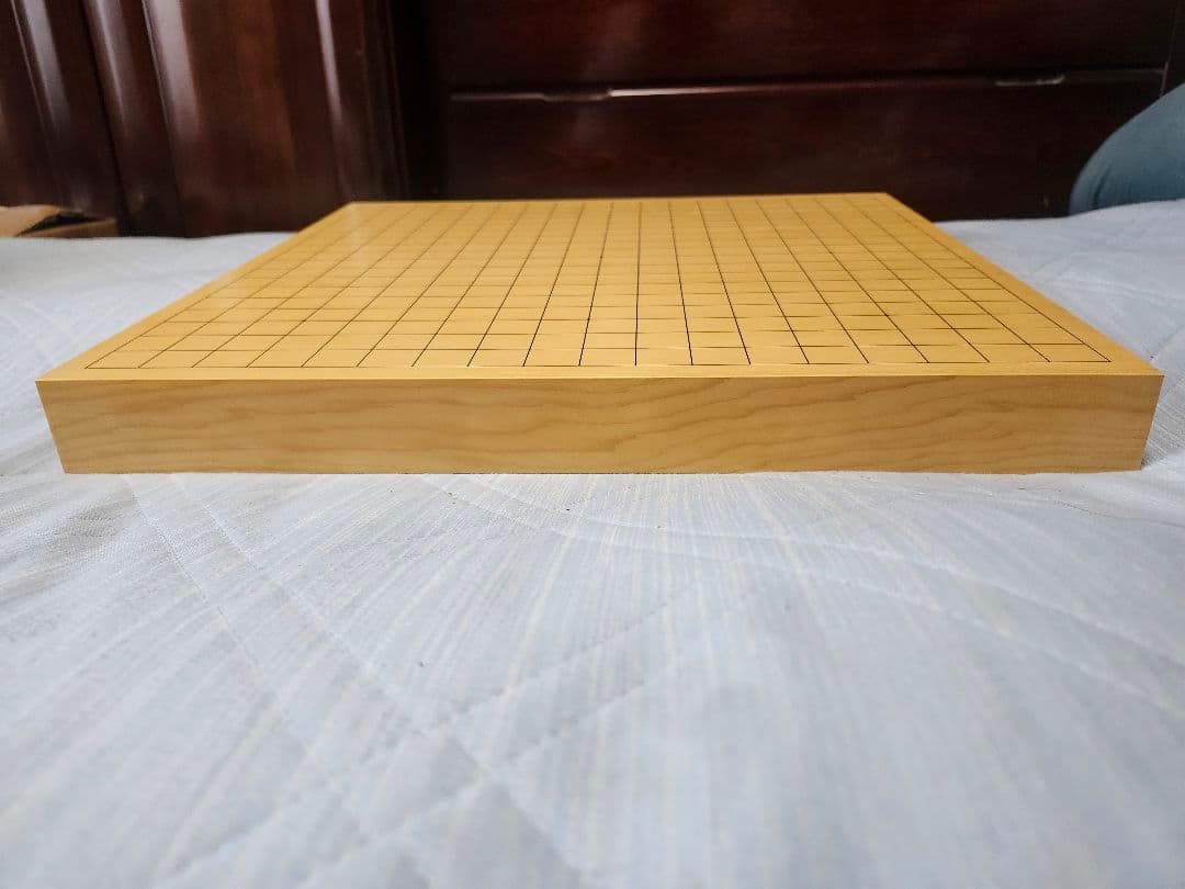 本榧1.5寸卓上碁盤（ハギ盤・特上）