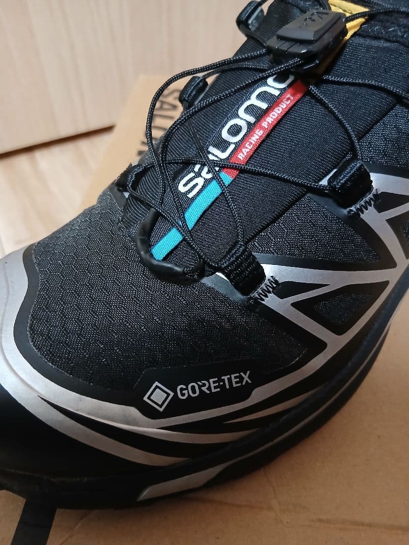 チョコ　Salomon XT-6 GTX ブラック/シルバー