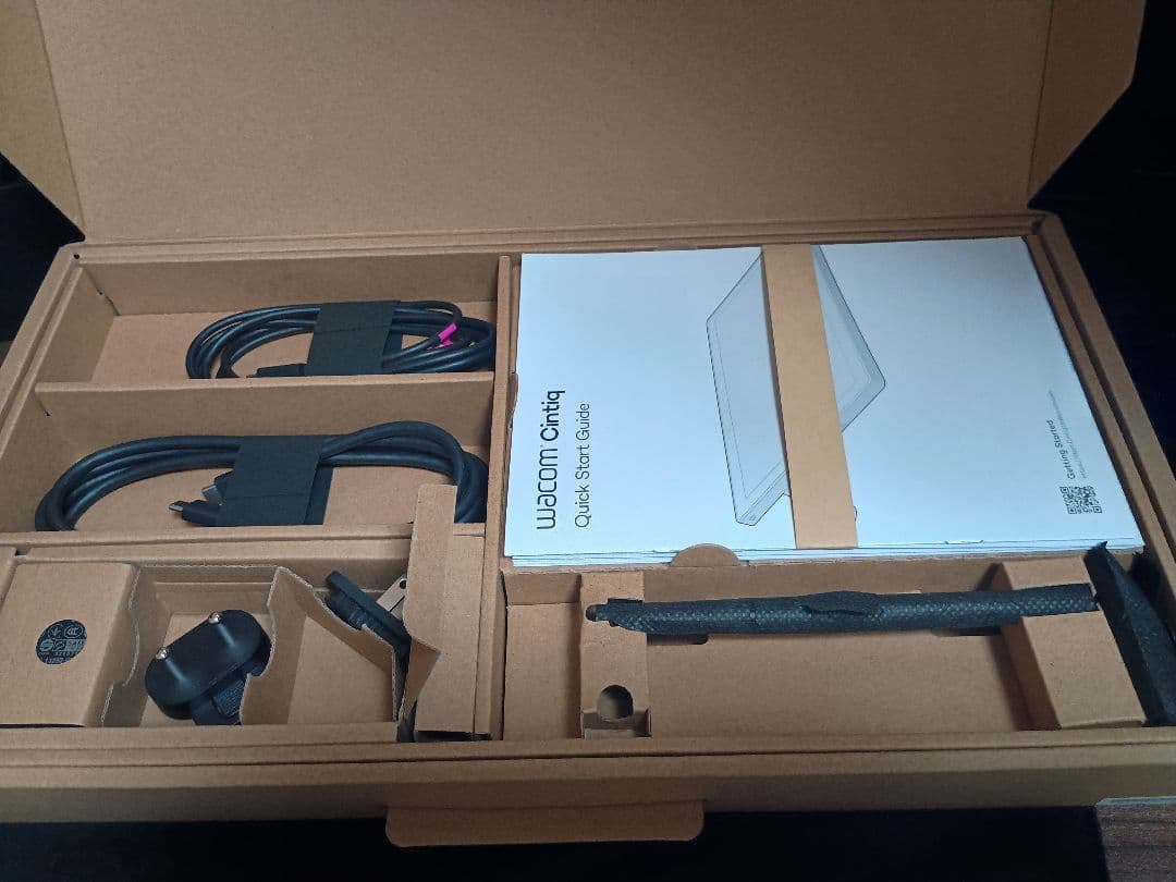 Wacom Cintiq 16 (DTK168) 美品