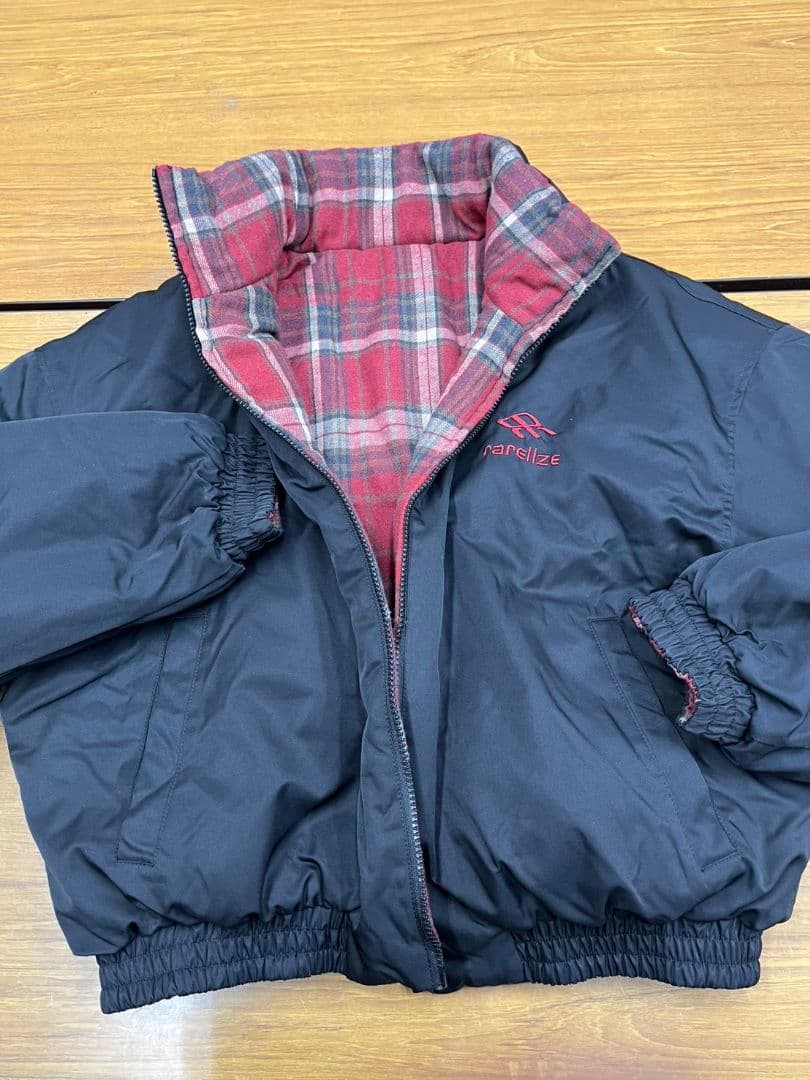 リバーシブル赤黒チェックダウンジャケット 地底人