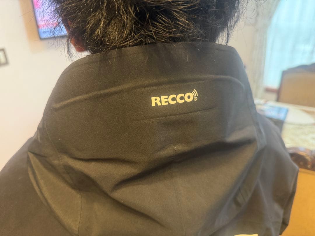 BURTON AK457 GUIDE JACKET 黒Lサイズ　22-23モデル