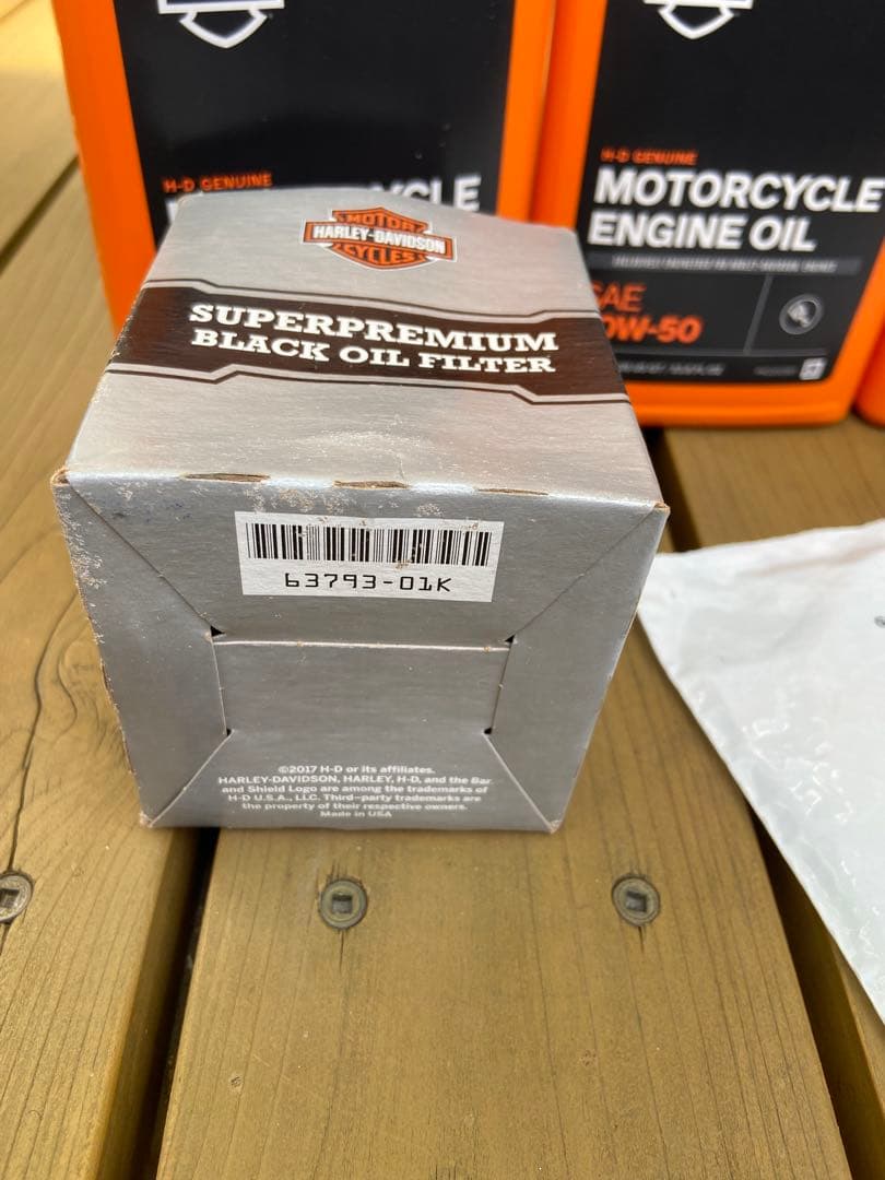 限界値引き！ハーレー純正オイル20W-50(4本)オイルフィルター、ガスケット付