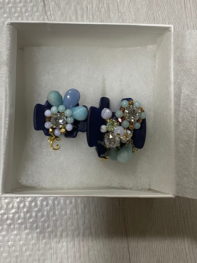 コンプレックスビズ　ヘアクリップ　S・ M2個セット