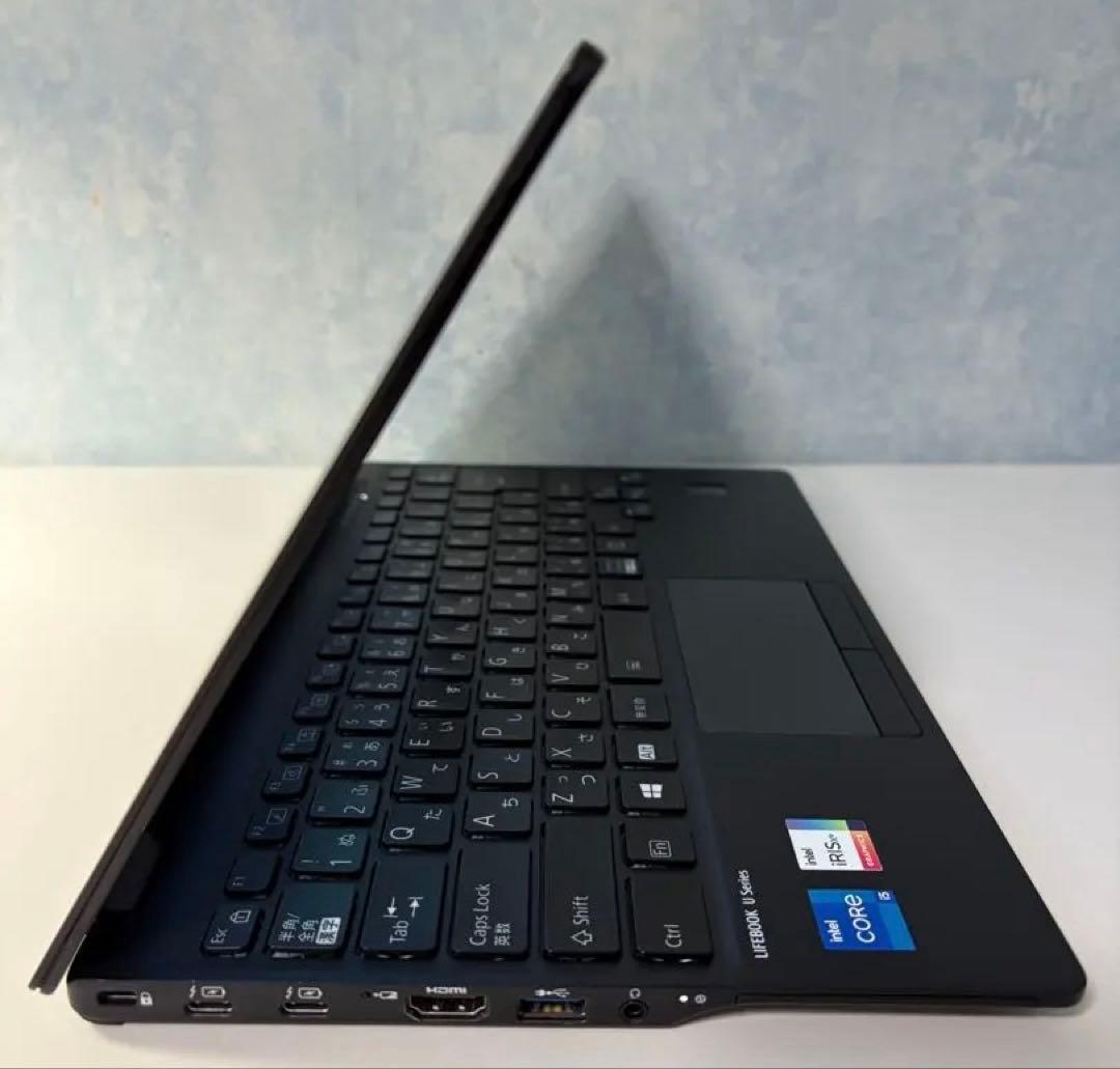 【美品】富士通U9311F超軽量✳︎第11世代インテルi5搭載⭐️メモリ16GB