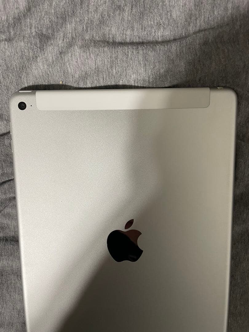 iPad Air2 64㎇　Wi-Fiモデル