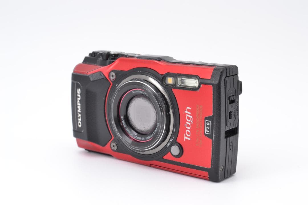 オリンパス　OLYMPUS TOUGH TG-5 4K 防水カメラ