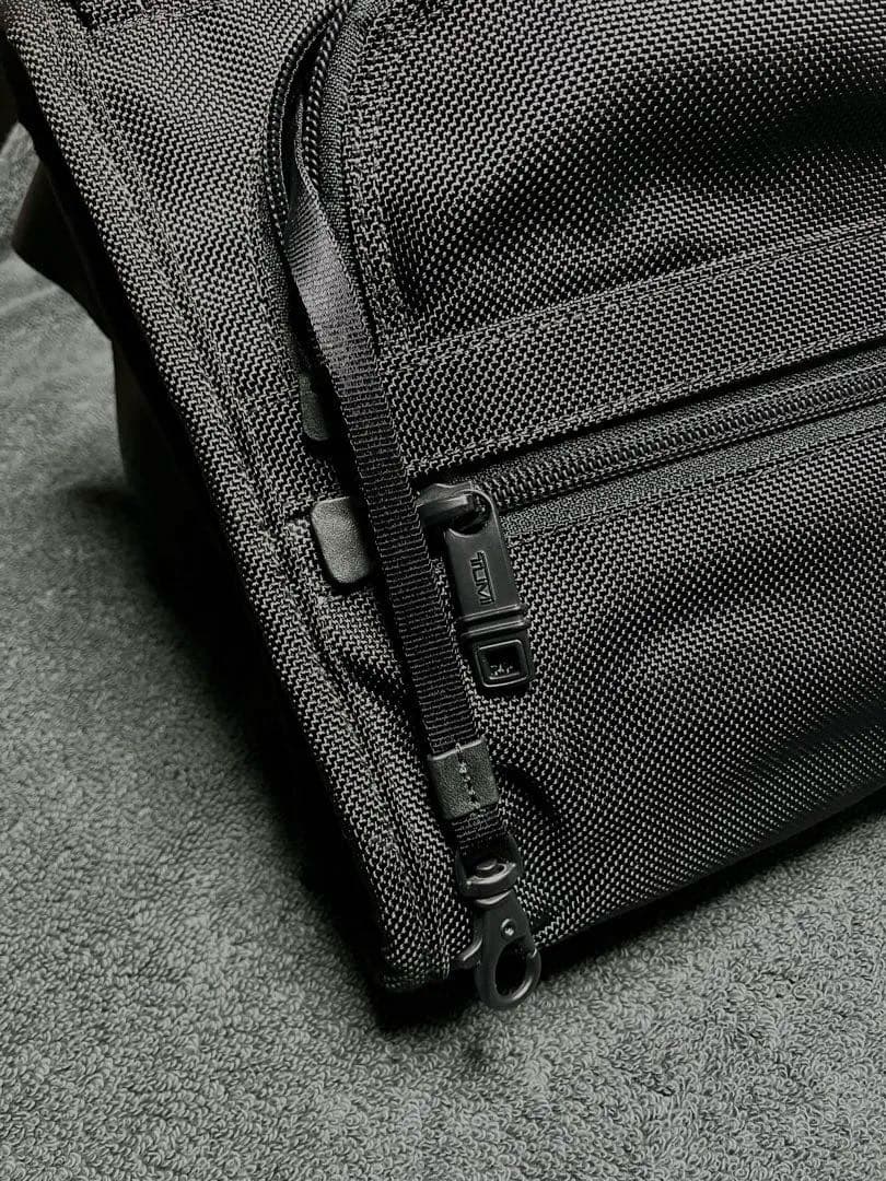 美品 トゥミ TUMI 22112DH ショルダーバッグ ビジネスバッグ