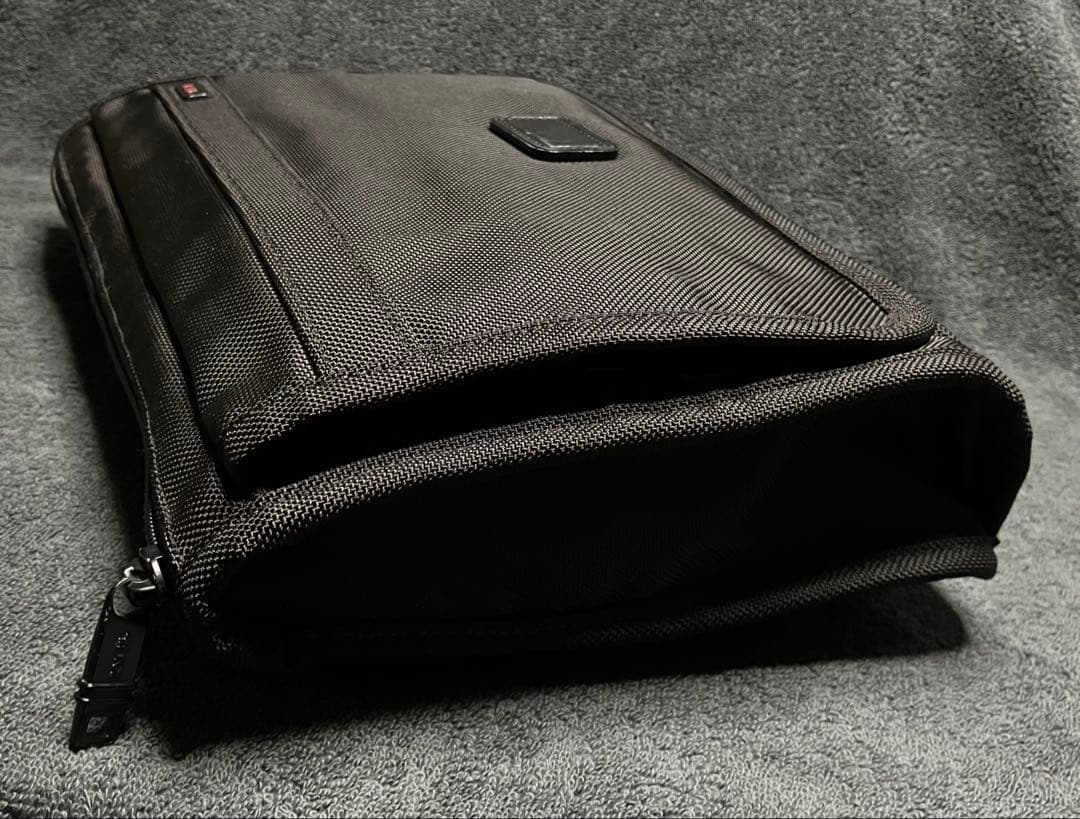 美品 トゥミ TUMI 22112DH ショルダーバッグ ビジネスバッグ