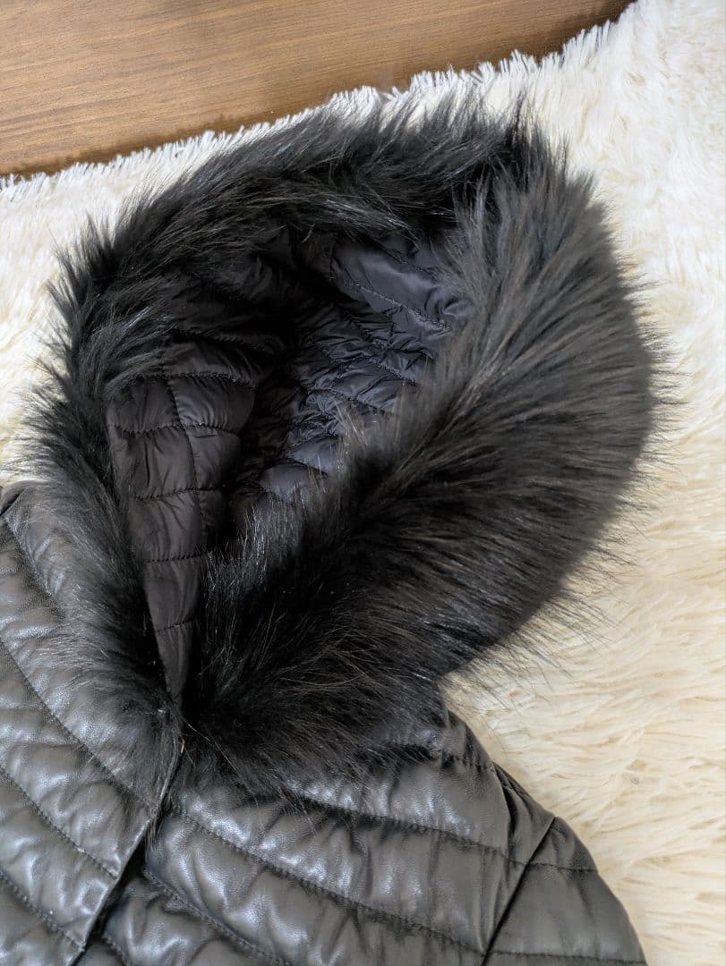 定価20万円　アドーア　OLIVIERIコラボ　レザーダウンコート