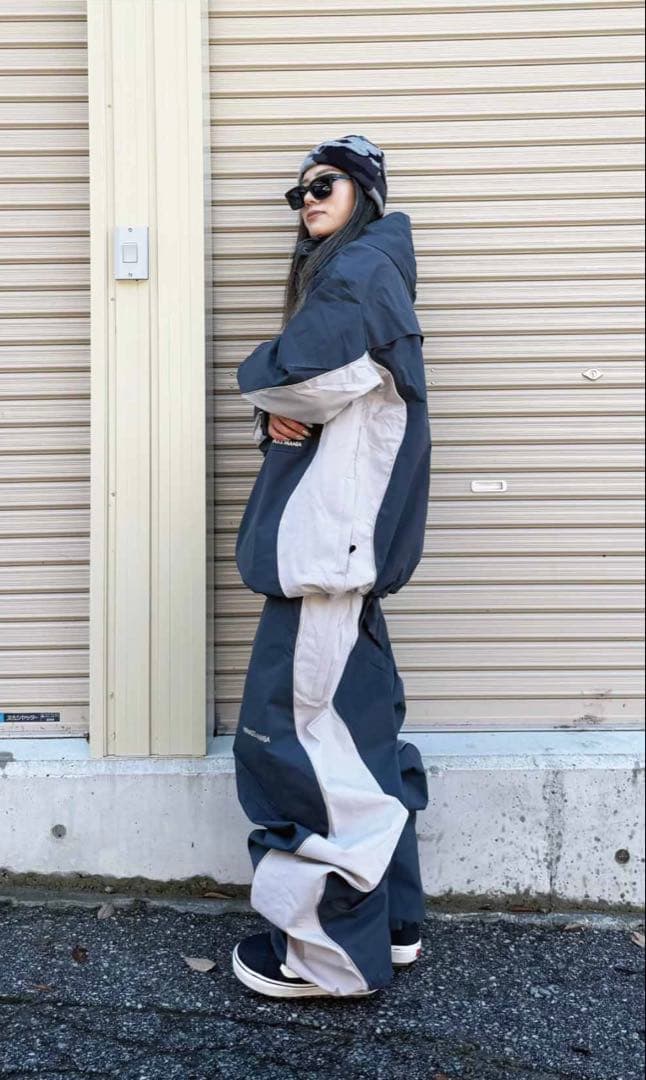 HIMASSMANIA スノーボードウェア チャコールグレー　上下セット