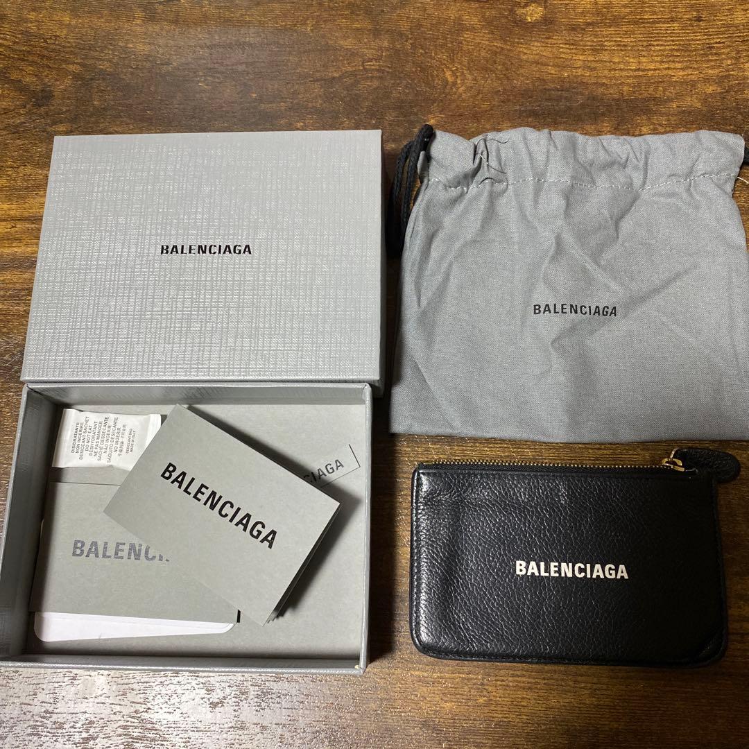 バレンシアガ　カードケース　ケース