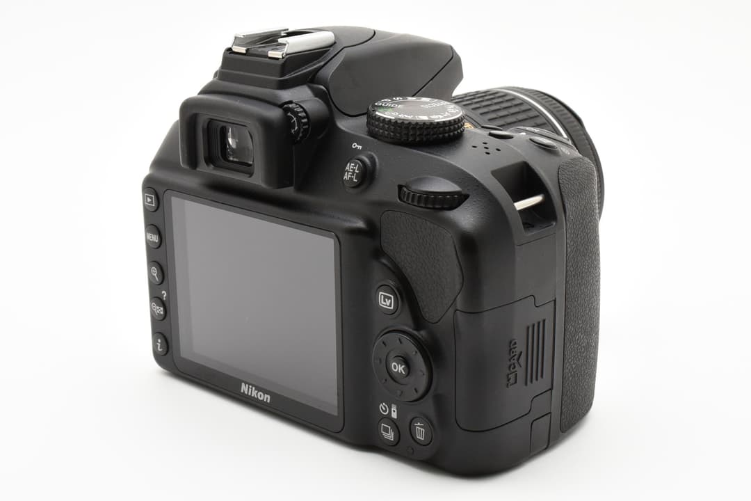 超美品 Nikon D3400 Bluetooth搭載 レンズキット #8489