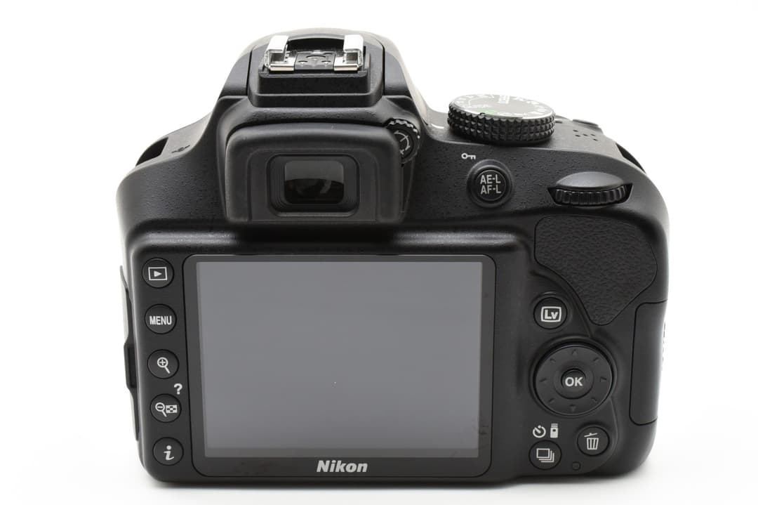超美品 Nikon D3400 Bluetooth搭載 レンズキット #8489
