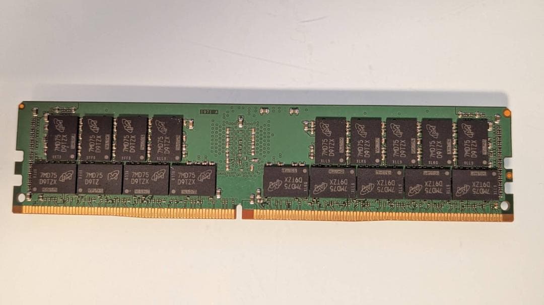 Micron メモリー DDR4 32GB×1枚 PC4-2400T