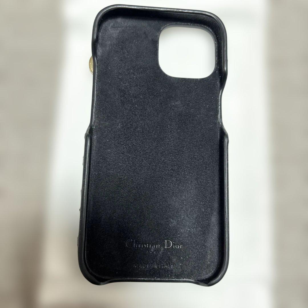 Christian Dior iphone15 ケース カナージュ チャーム付き