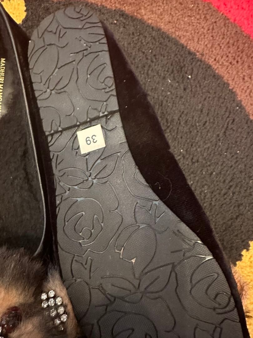 ムチャチャ-あちゃちゅむの ファー付きパンプス 39