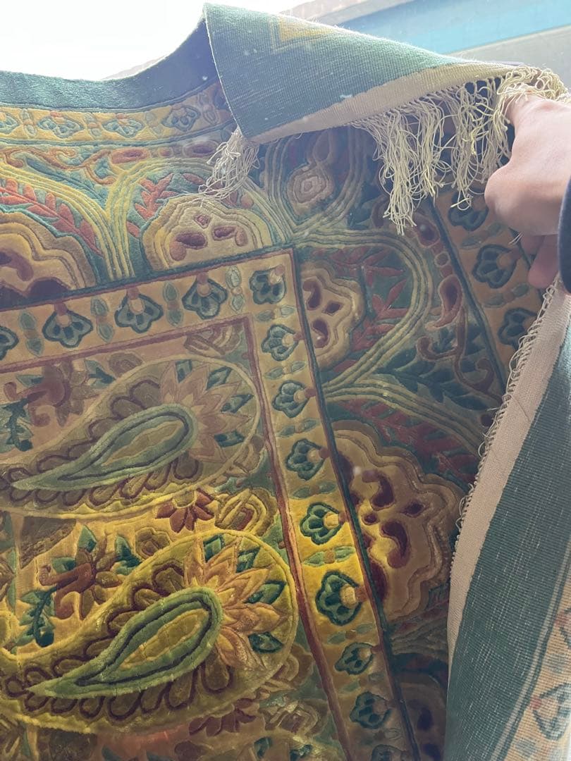 ペイズリー柄ラグ 大きめ 青と赤　高島屋　絨毯　長さ250cm 横幅170cm