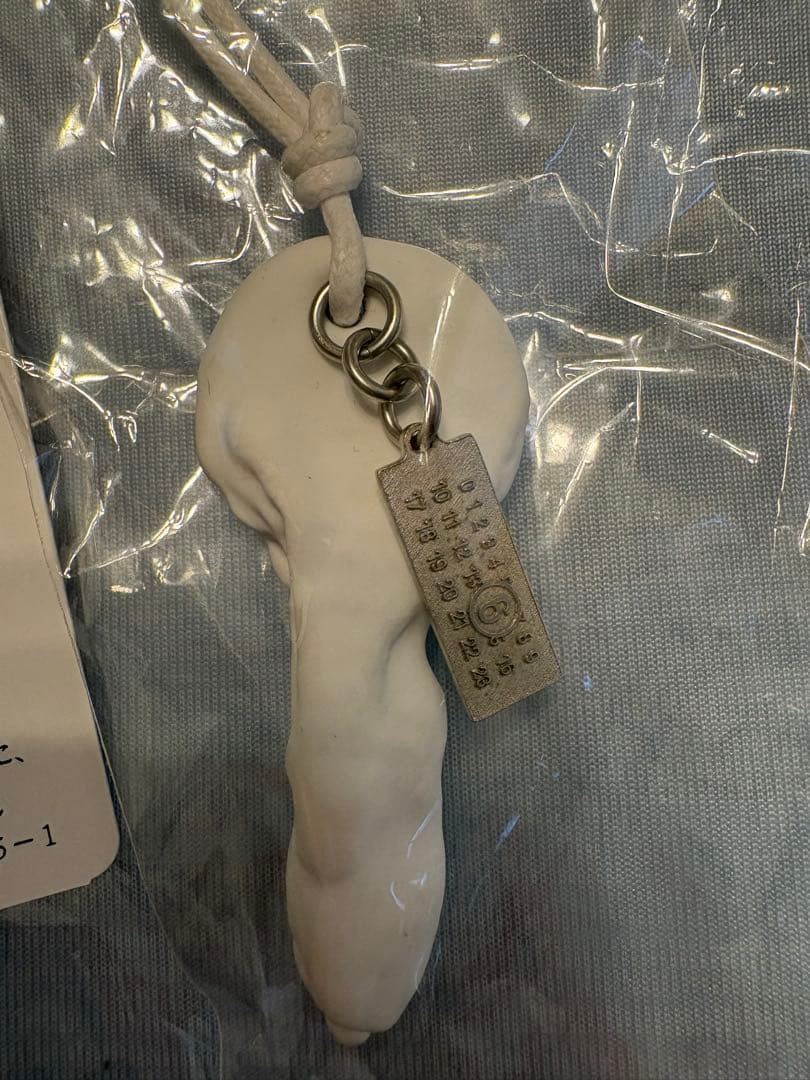 MM6 Maison Margiela ホワイトKey ワックス ネックレス