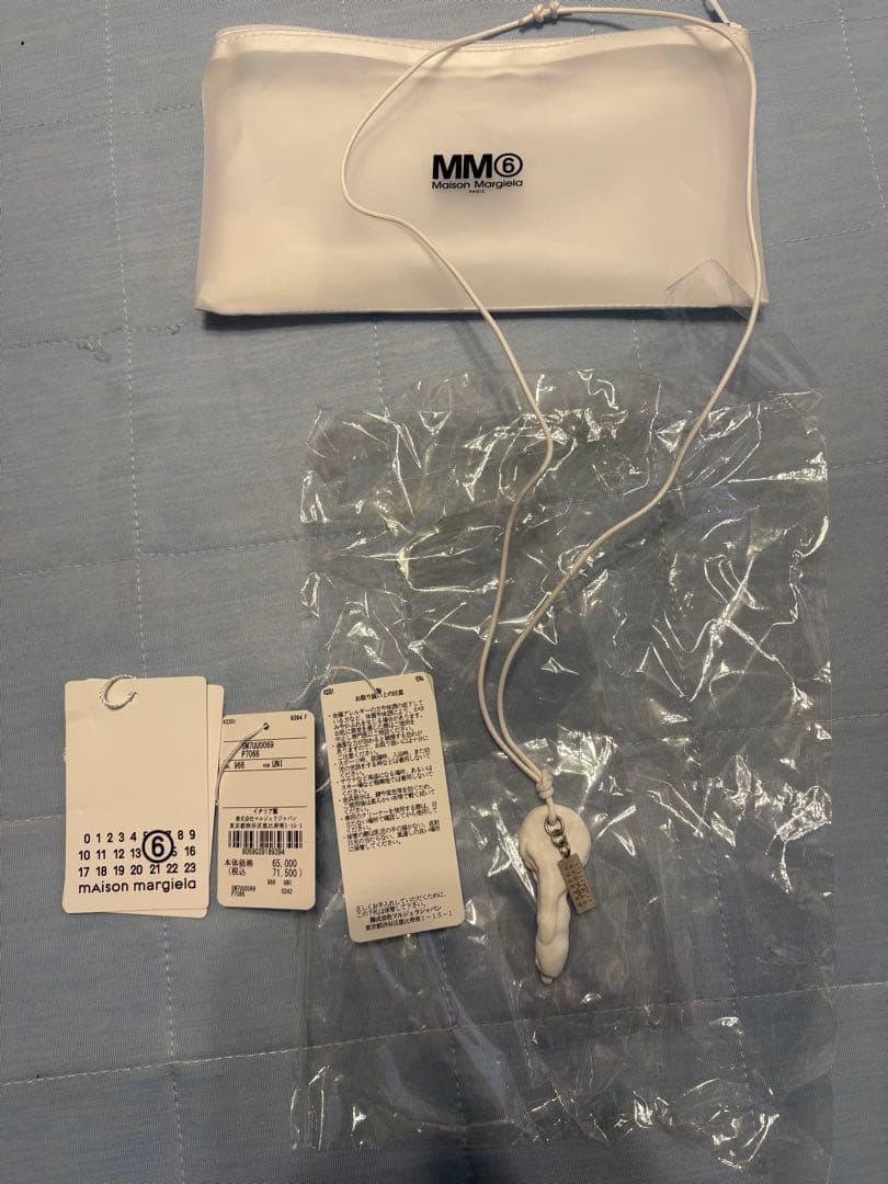 MM6 Maison Margiela ホワイトKey ワックス ネックレス