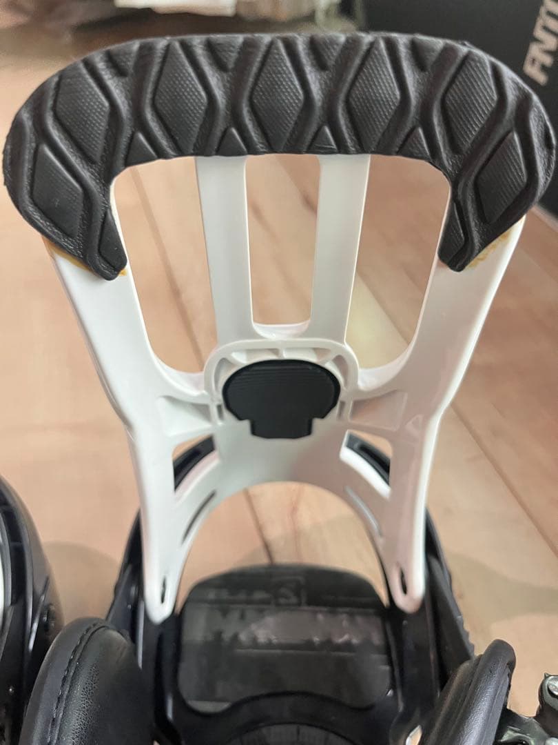 Salomon PACT スノーボードビンディング　Sサイズ