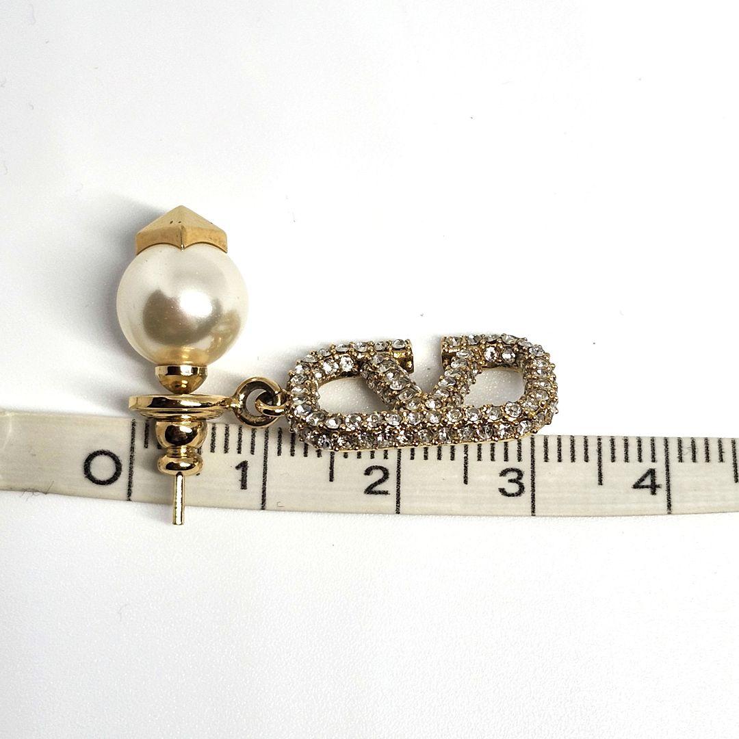 バレンティノ VALENTINO GARAVANI ピアス ストーン 片耳 ロゴ