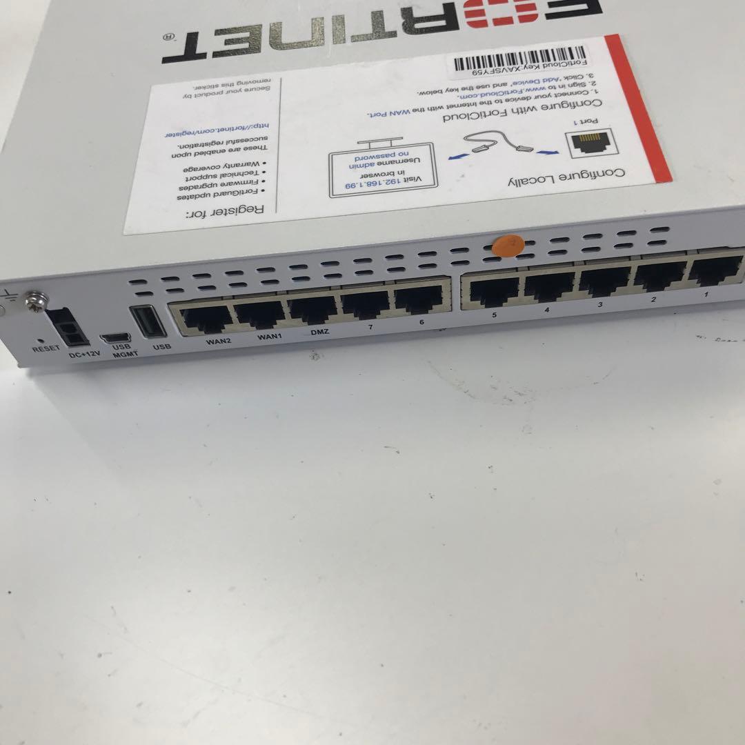 FortiGate 8ポートルーター