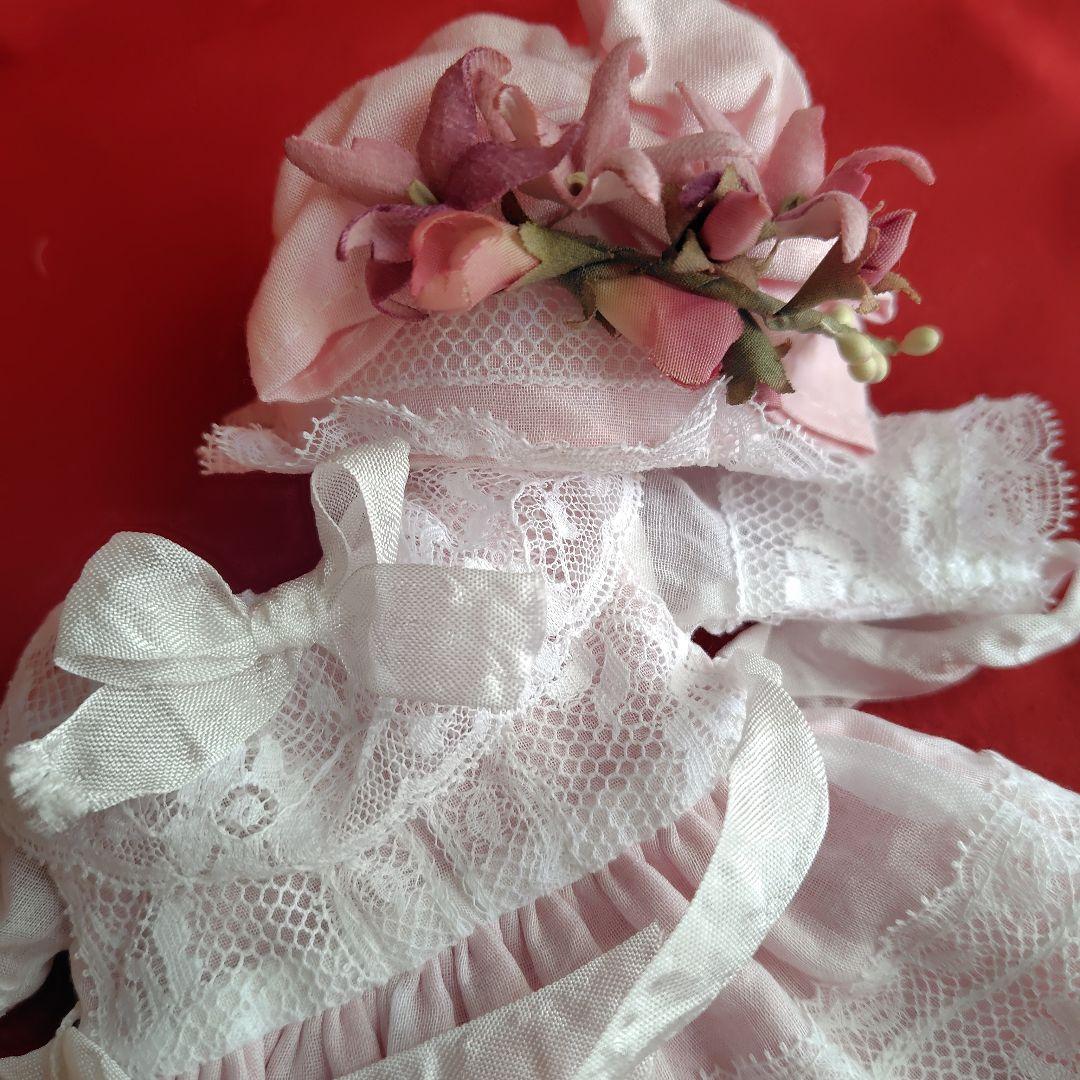 30cm位のドール用ドレス 淡〜いピンクアンティークドレスとボネ