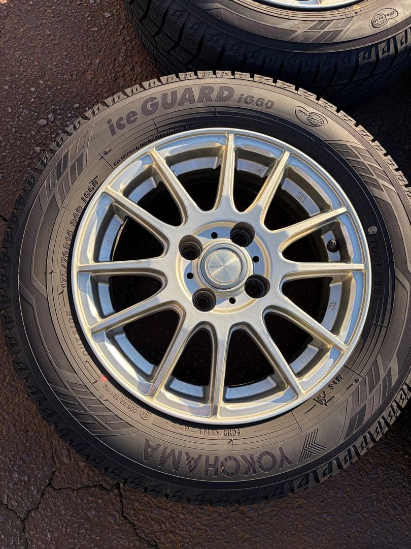 Yokohama ice GUARD IG60 175/70R14 スタッドレス