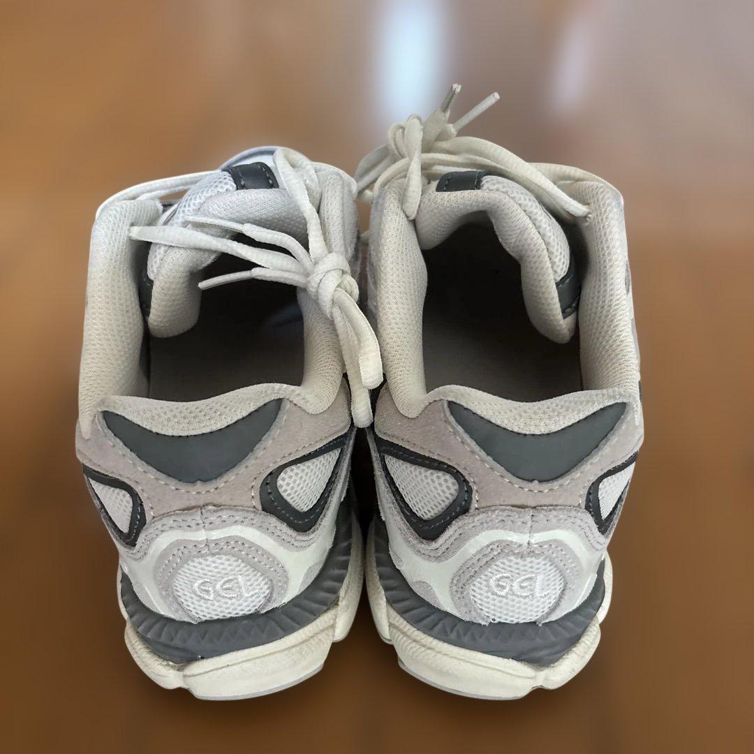 靴 ASICS GEL-NYC \"Cream/Oyster Grey