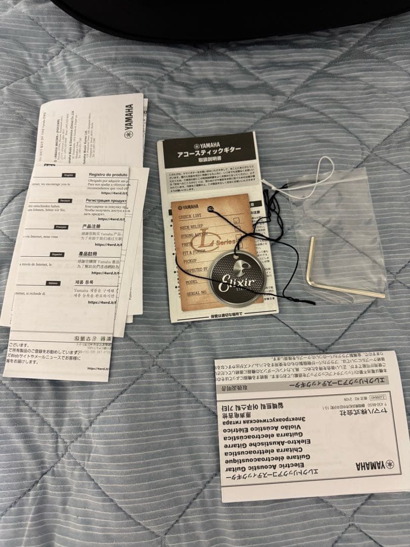 YAMAHA LL16D 黒ピックガード&アバロンブリッジピン