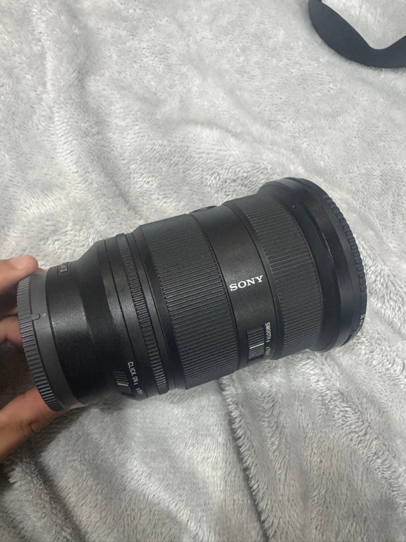 ソニー　FE 24-70mm F2.8 GM2 ズームレンズ