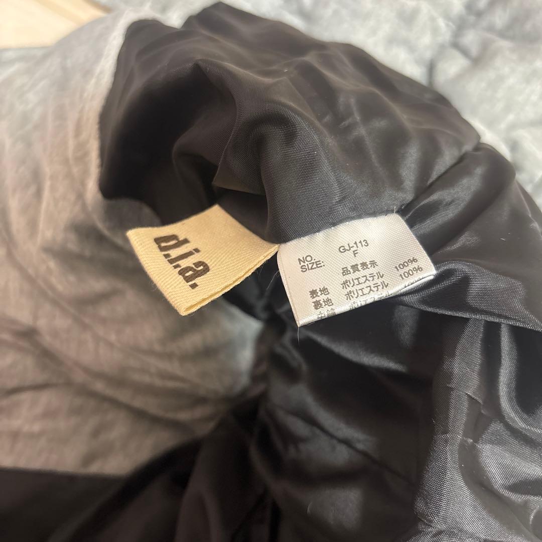 d.i.a ダイヤ　ギャル　グレー ダブルブレスト 中綿ジャケット
