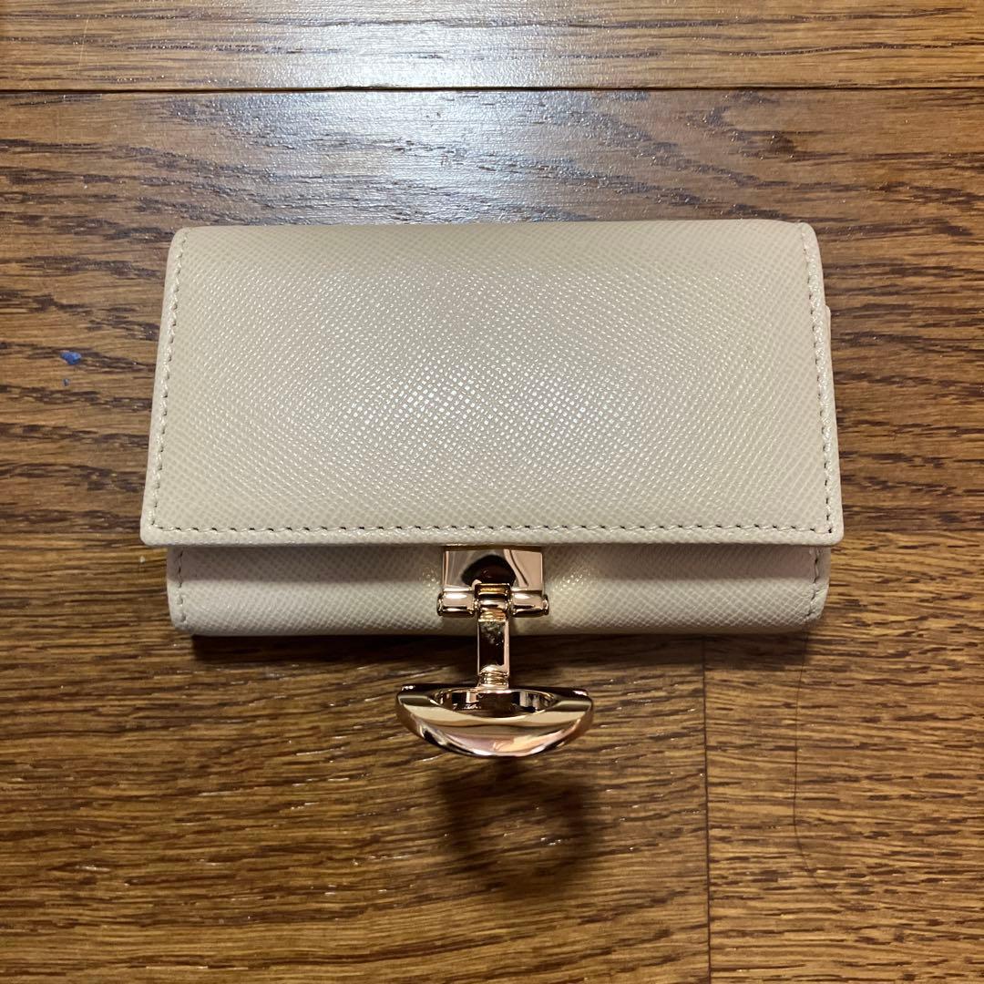 フェラガモ　キーケース