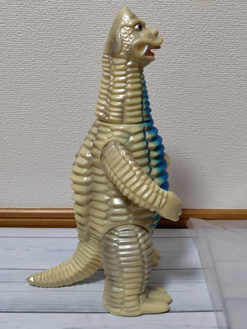 【開封済】マルサン レッドキング450 昭和一期イメージver.　ソフビ