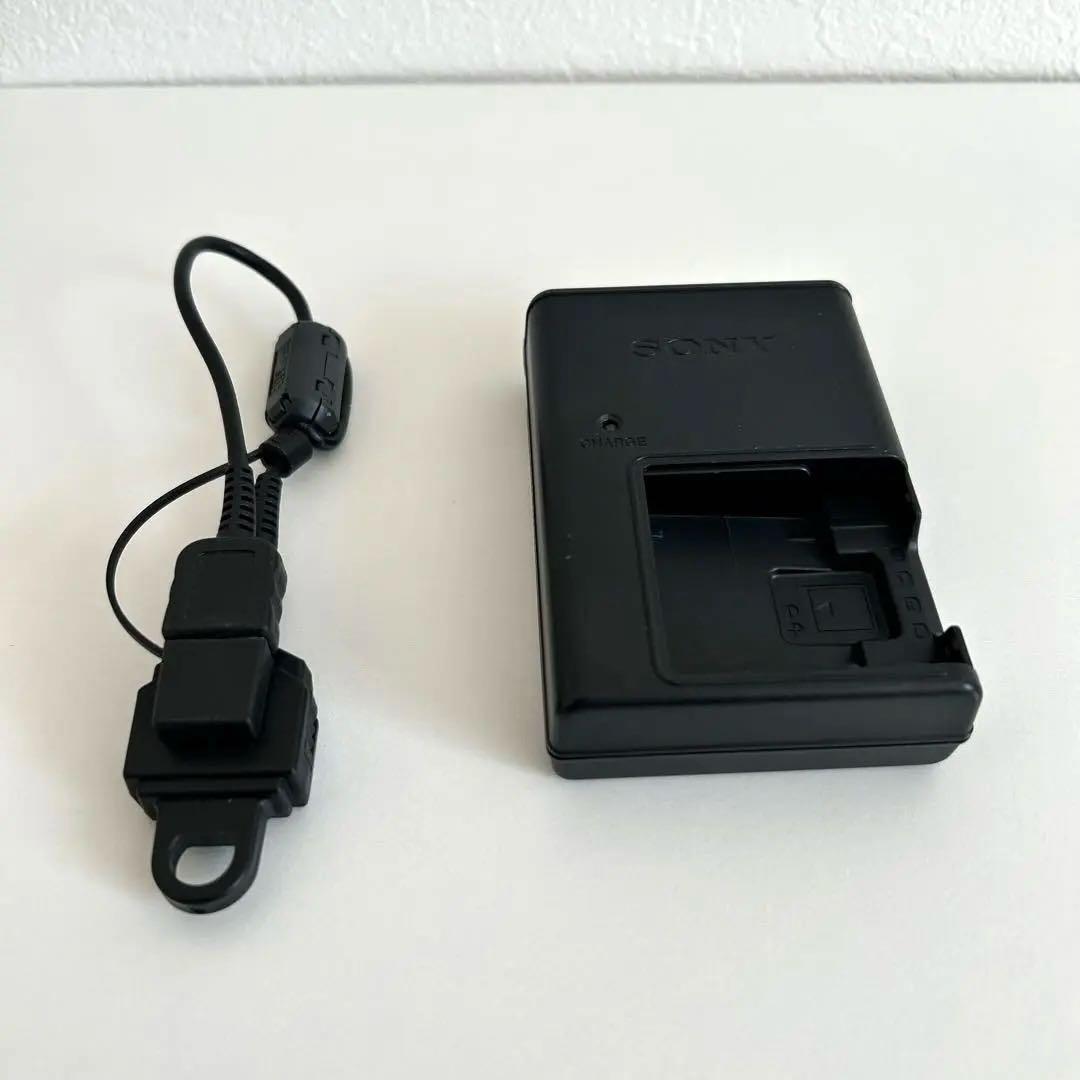 SONY Cyber-shot DSC-T2 画面タッチパネル式