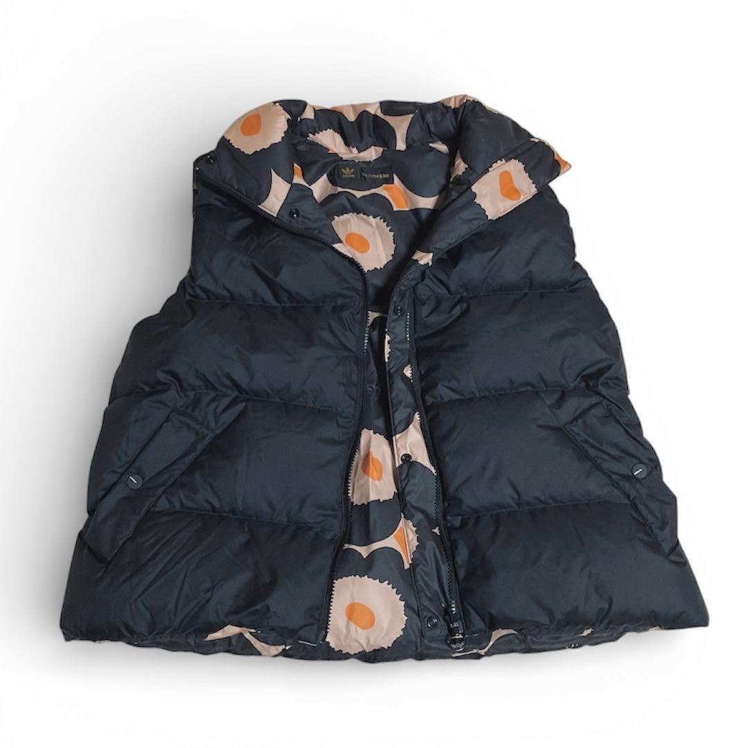 マリメッコ × アディダス コラボ ダウンベストリバーシブル ウニッコ Mサイズ