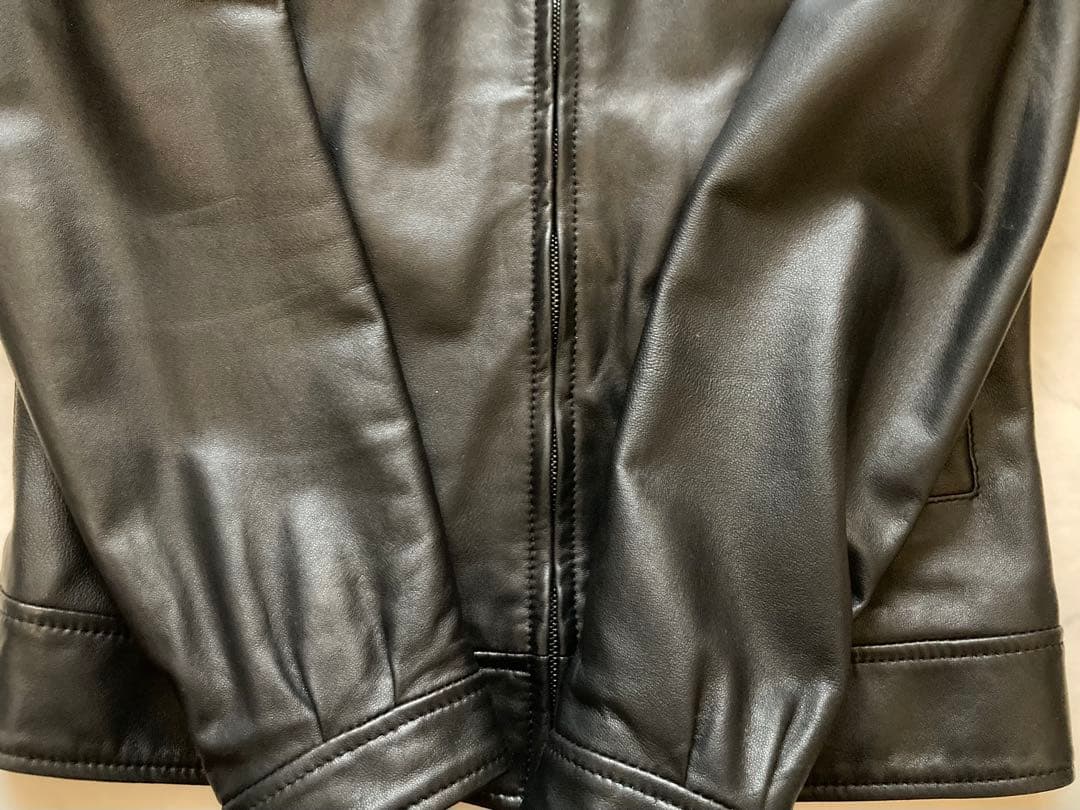 D&Gドルチェ＆ガッバーナ 黒レザーライダース プラダ好き